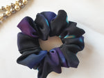 Load image into Gallery viewer, 100% SILK Handmade blue medium hair scrunchy
