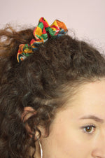 Load image into Gallery viewer, Handmade colorful linen hair scrunchy
