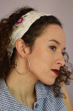 Load image into Gallery viewer, Handmade cream ornamented linen headband
