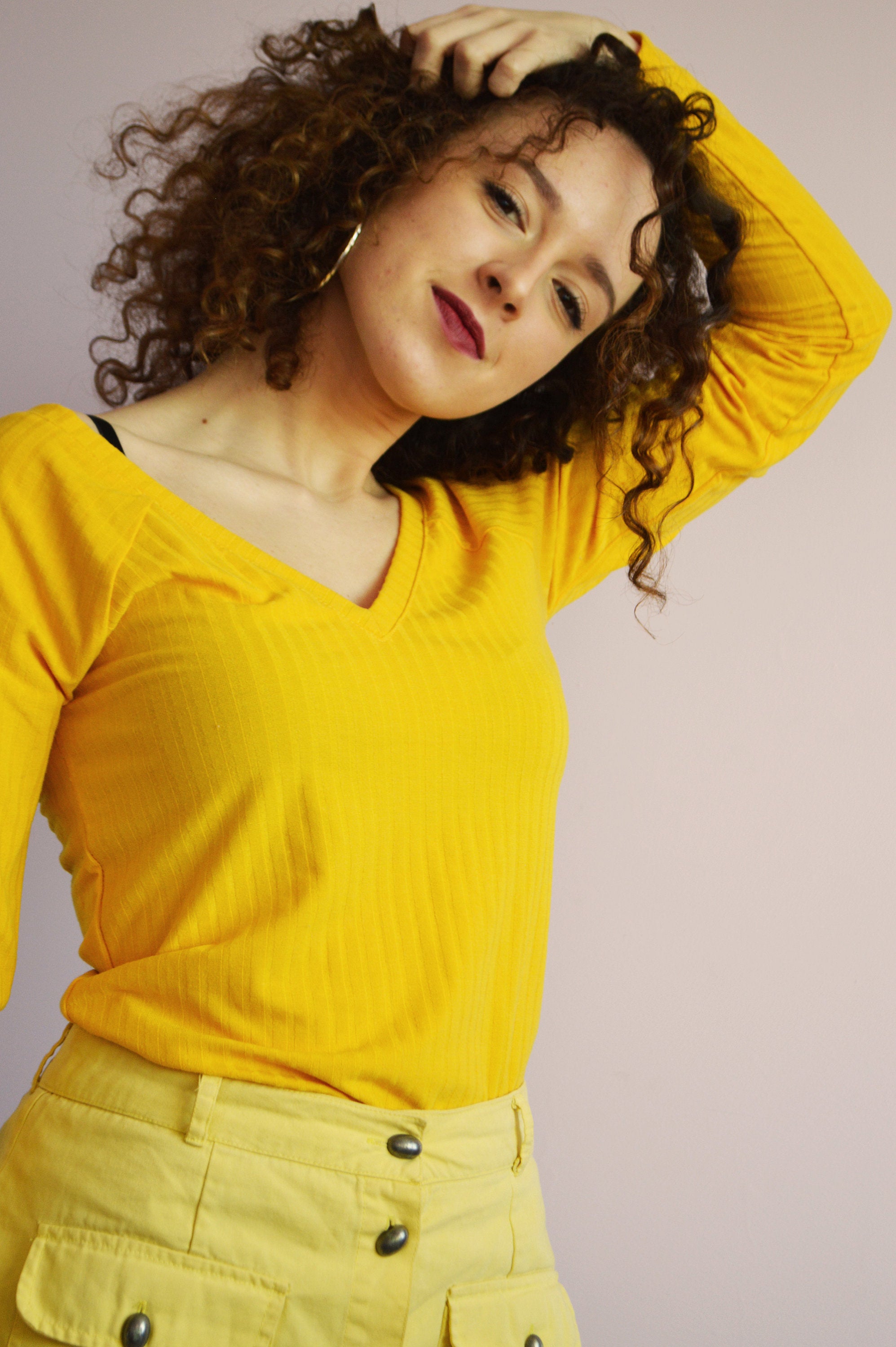 Vintage 90s ribbed knit minimalist yellow top
