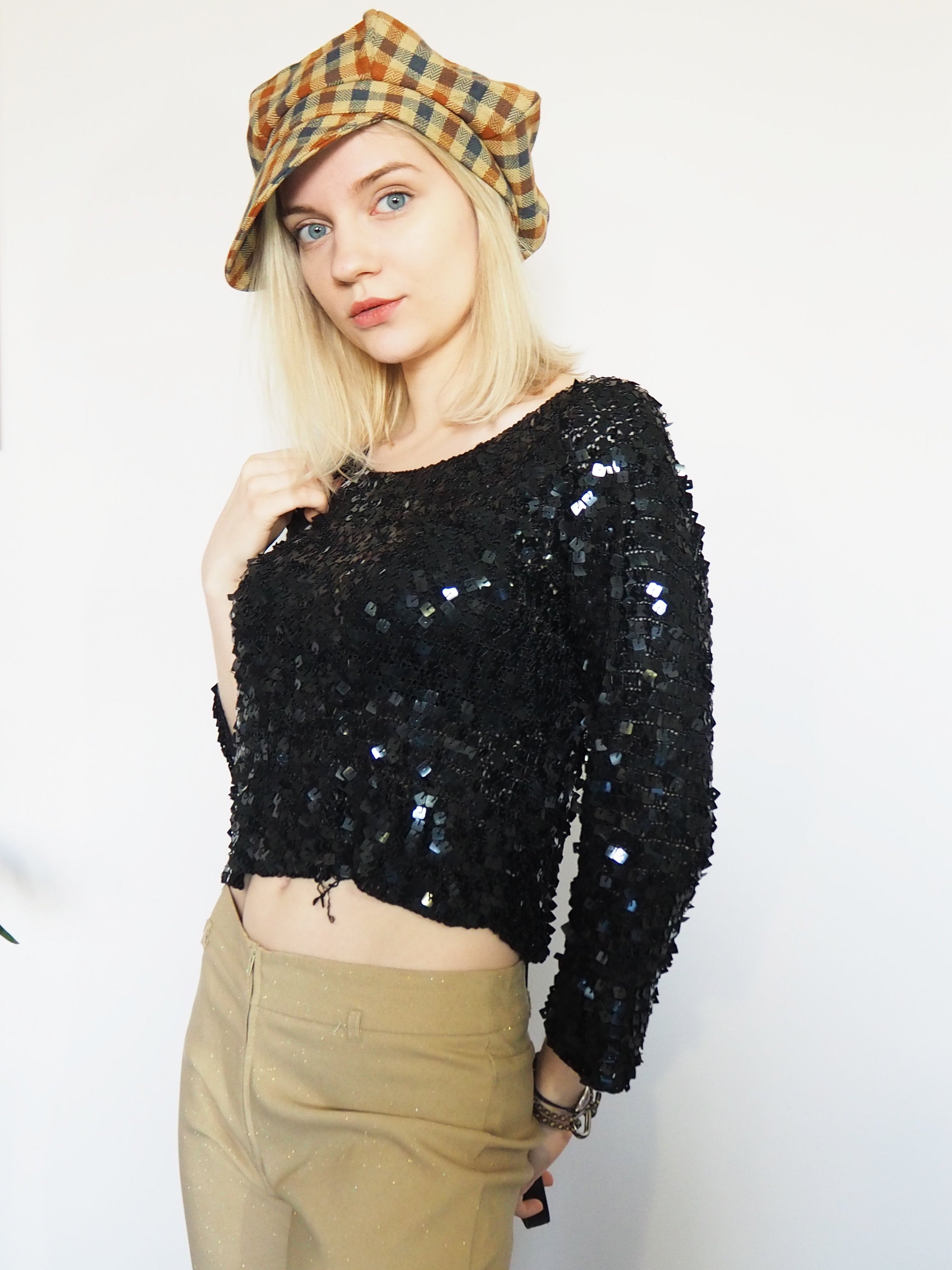 Vintage 90s sequin beaded black shimmer knitted crop top