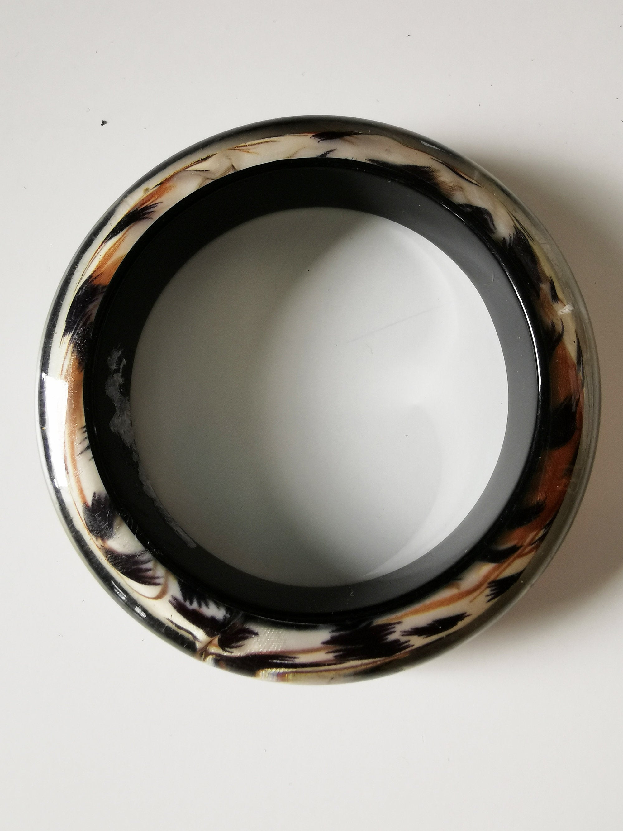 Vintage 80s plastic abstract animal print round bracelet