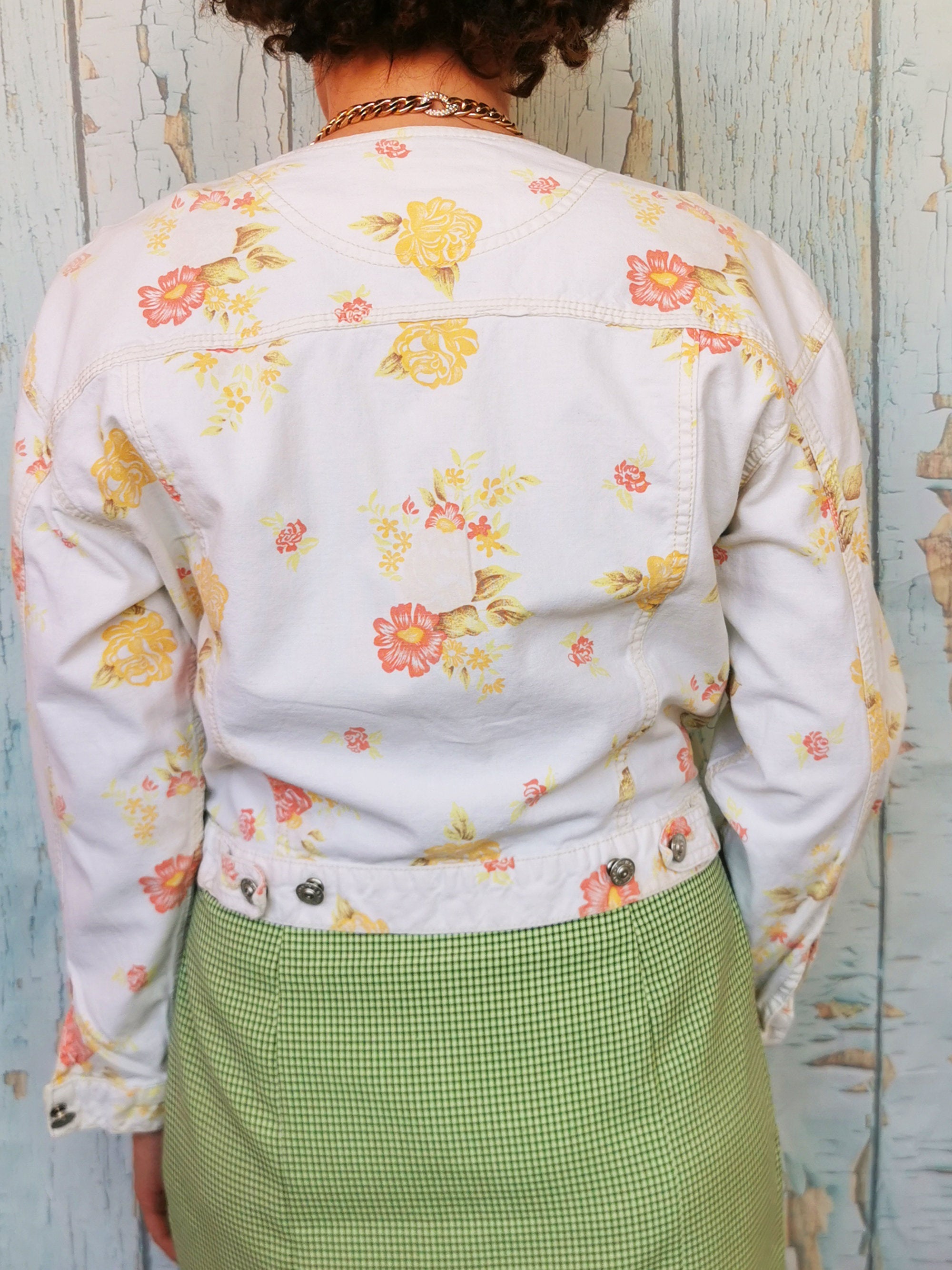 Vintage 90s flower print white jeans button down jacket