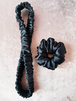 Load image into Gallery viewer, Handmade 2 pieces navy blue hair scrunchy &amp; Headband set

