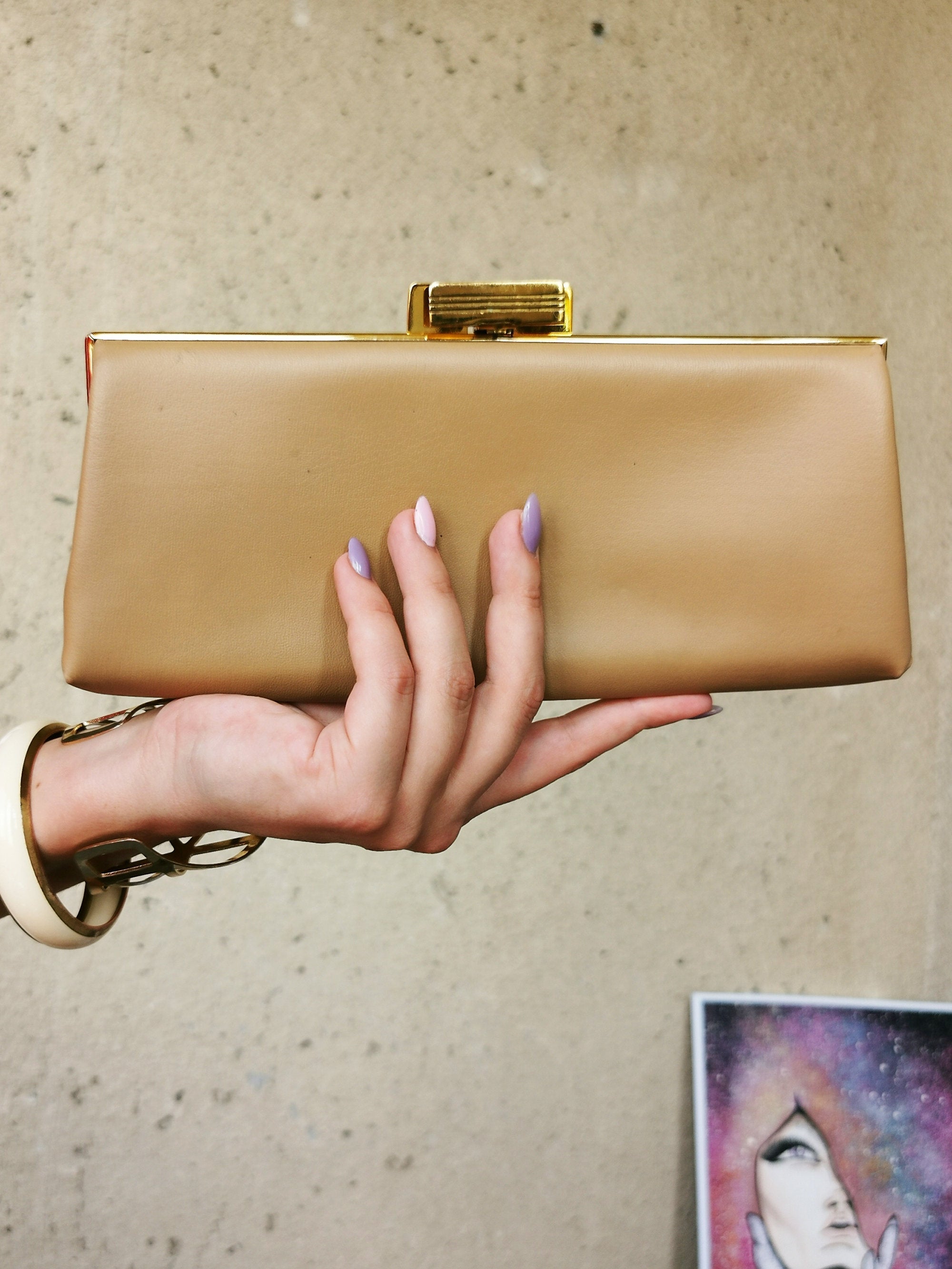 Vintage 80s beige leather small clutch bag
