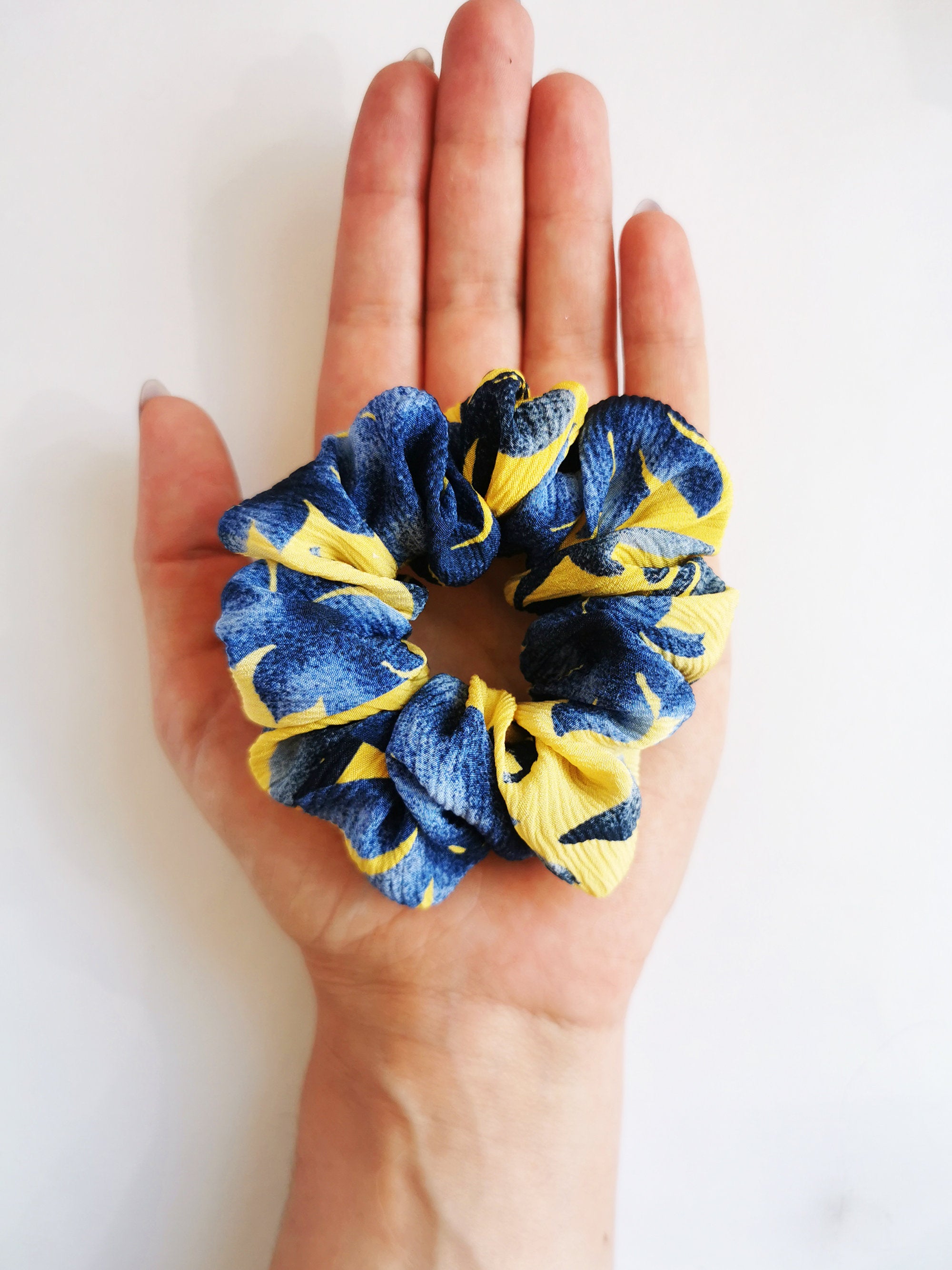 Handmade 4 pieces blue yellow floral hair scrunchies & Headband set
