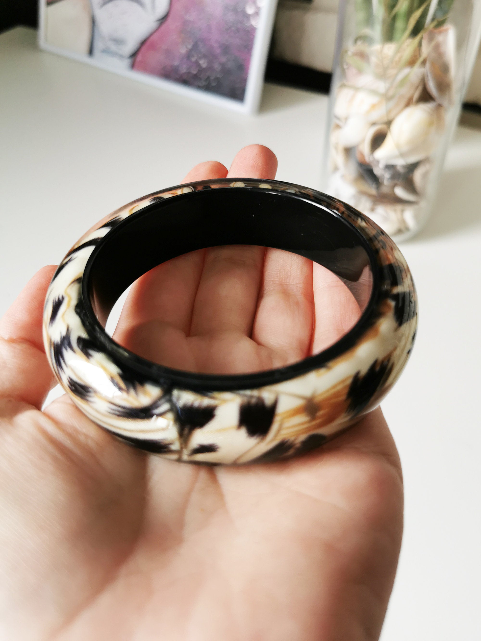 Vintage 80s plastic abstract animal print round bracelet