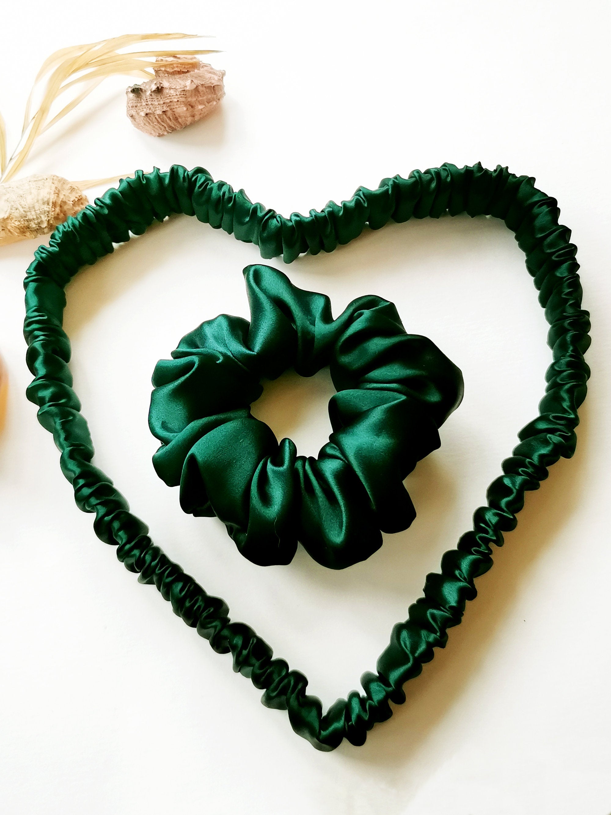 Handmade 2 pieces emerald green hair scrunchy & Headband set