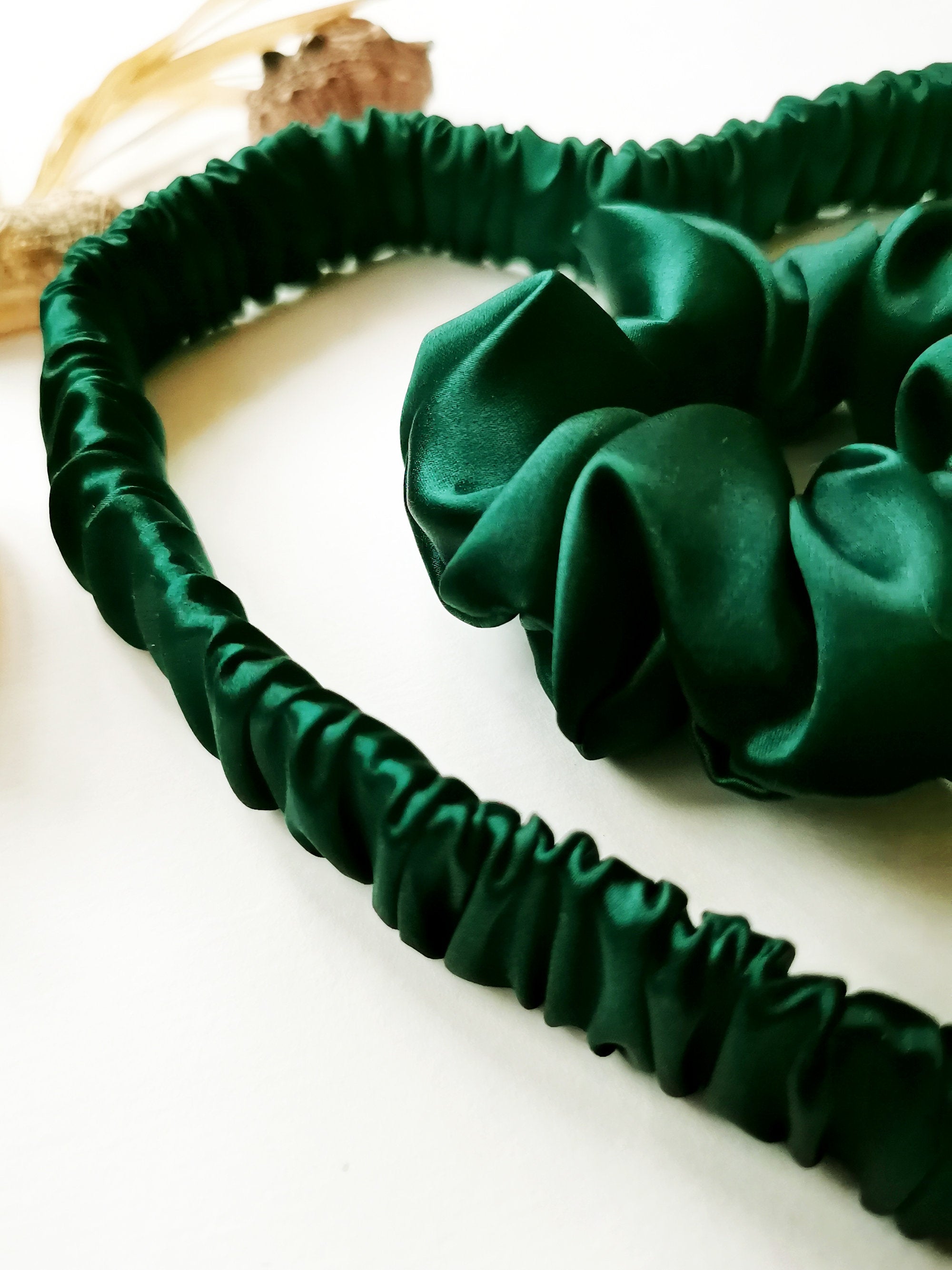 Handmade 2 pieces emerald green hair scrunchy & Headband set