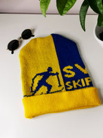 Load image into Gallery viewer, Vintage 90s slogan knitted winter hat in yellow
