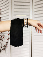 Load image into Gallery viewer, Merino wool handmade knitted winter headband in black
