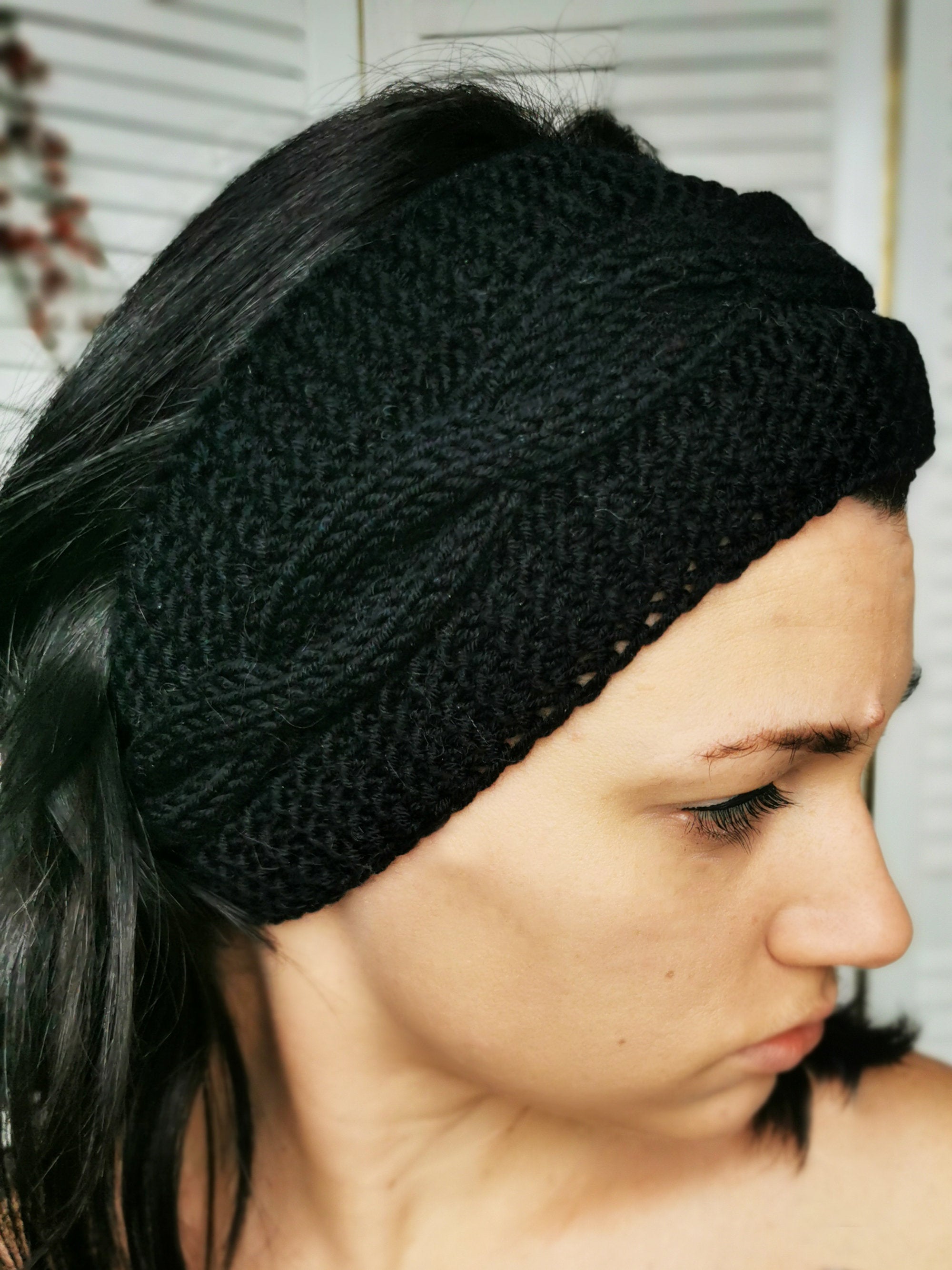 Merino wool handmade knitted winter headband in black