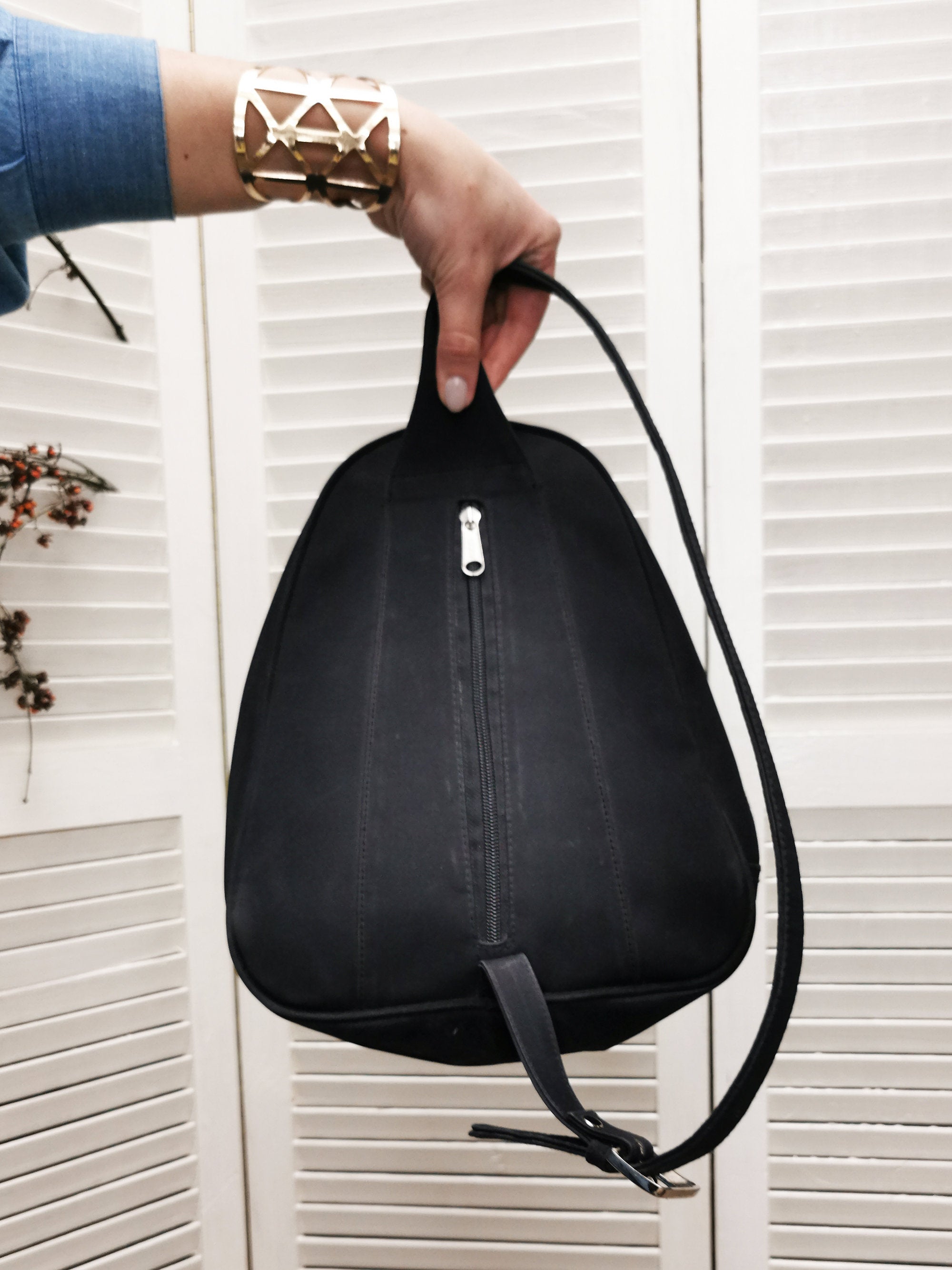 Vintage 90s one shoulder black backpack