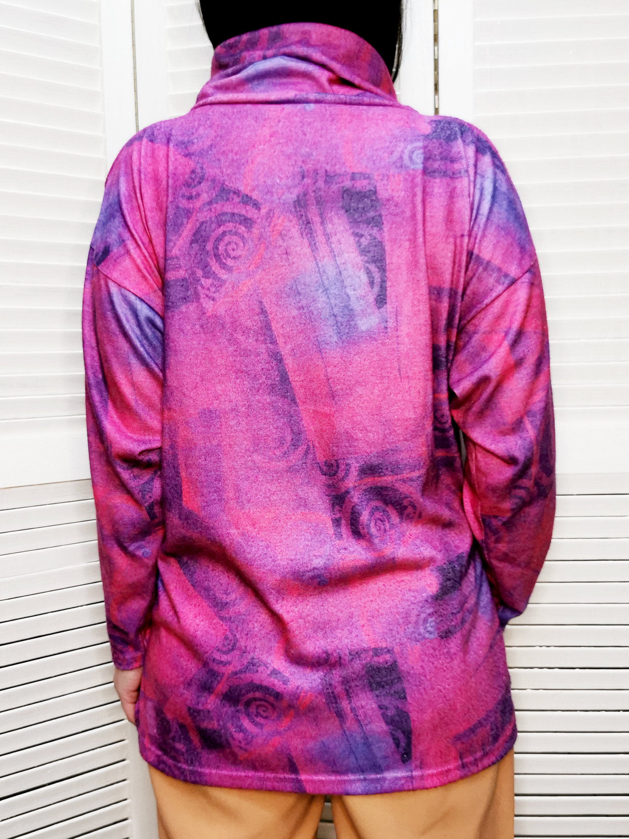 Vintage 90s purple abstract print roll neck sweatshirt top
