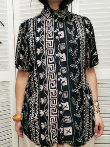 Vintage 90s abstract print oversized unisex shirt blouse