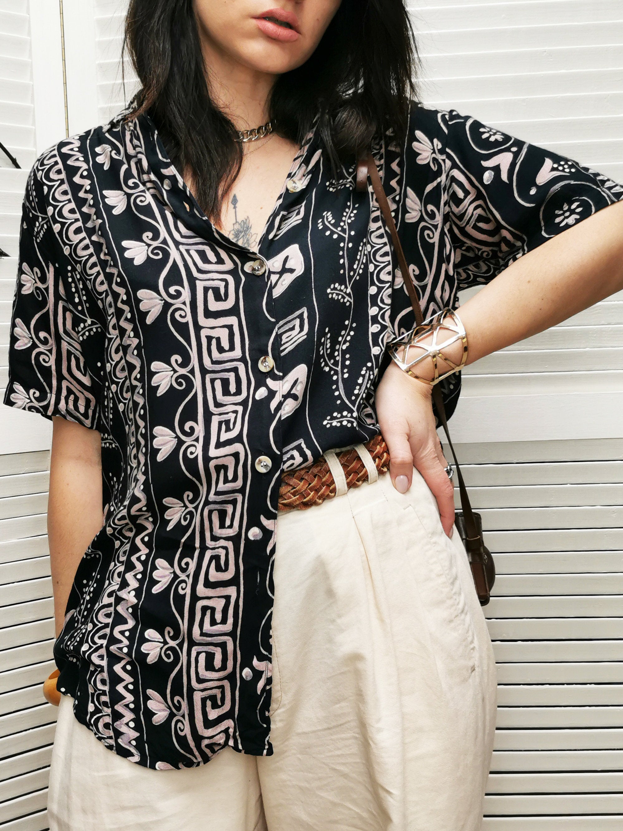 Vintage 90s abstract print oversized unisex shirt blouse