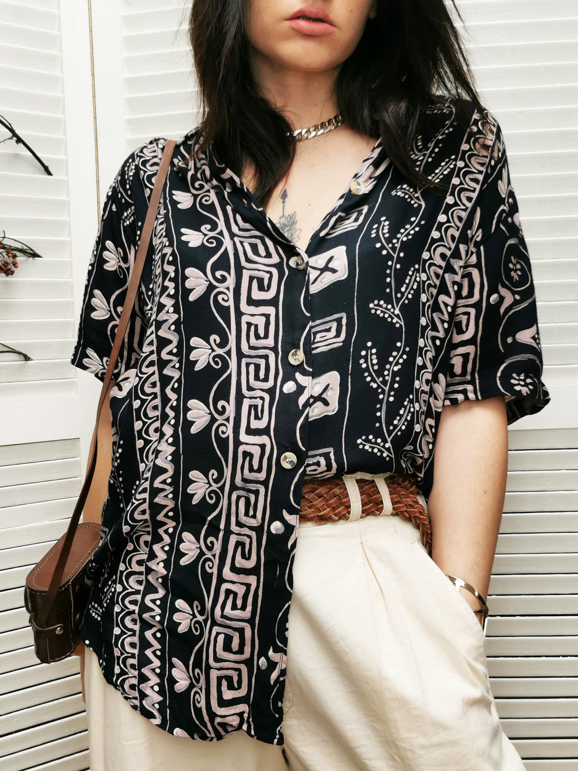 Vintage 90s abstract print oversized unisex shirt blouse