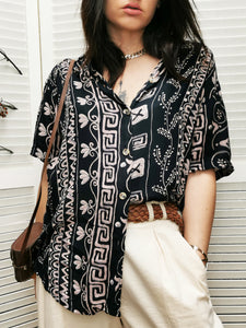 Vintage 90s abstract print oversized unisex shirt blouse