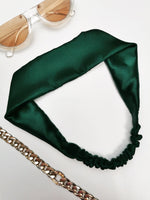 Load image into Gallery viewer, Handmade 100% silk emerald green hair secure headband
