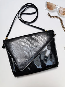 Vintage 80s retro black lacquer crossbody side bag