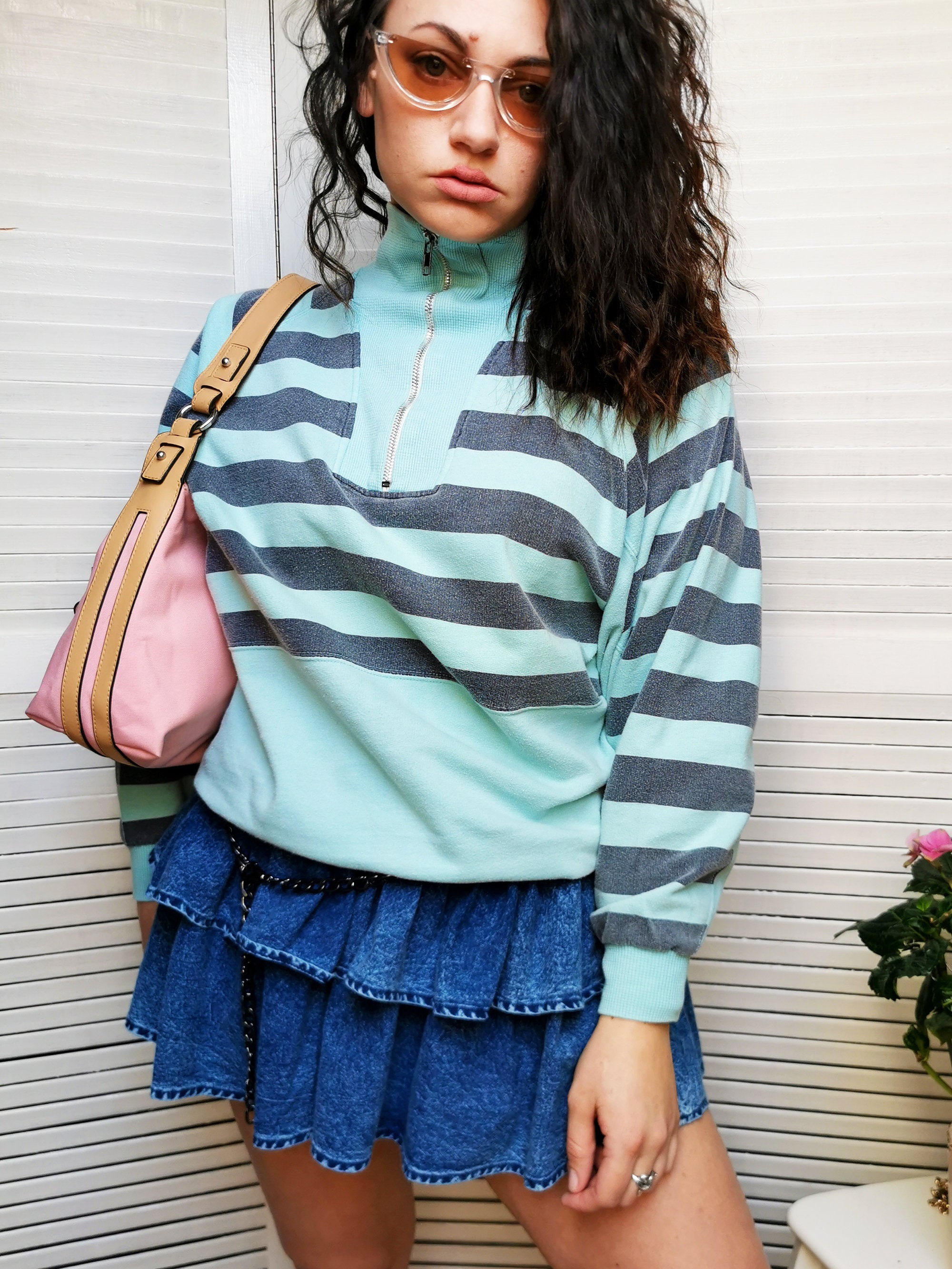 Vintage 90s pastel Menthol green zip collar sweatshirt