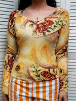 Load image into Gallery viewer, Vintage 90s yellow roses print long sleeve top
