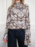 Load image into Gallery viewer, Vintage 90s snake print flare sleeve rollneck top blouse
