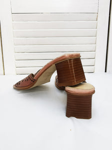 Vintage 90s square toe brown mid heel slippers sandals