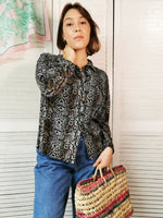 Load image into Gallery viewer, Vintage 90s snakeskin print jersey oversize blouse
