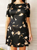 Load image into Gallery viewer, Vintage 90s Floral print black mini summer dress
