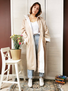 Vintage 80s long beige minimalist Mac coat