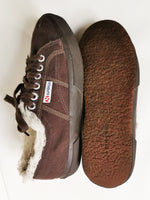 Load image into Gallery viewer, Vintage 90s brown faux fur lined sneakers shoes
