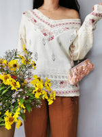 Load image into Gallery viewer, Vintage 80s cream pastel oversize Moms sweater
