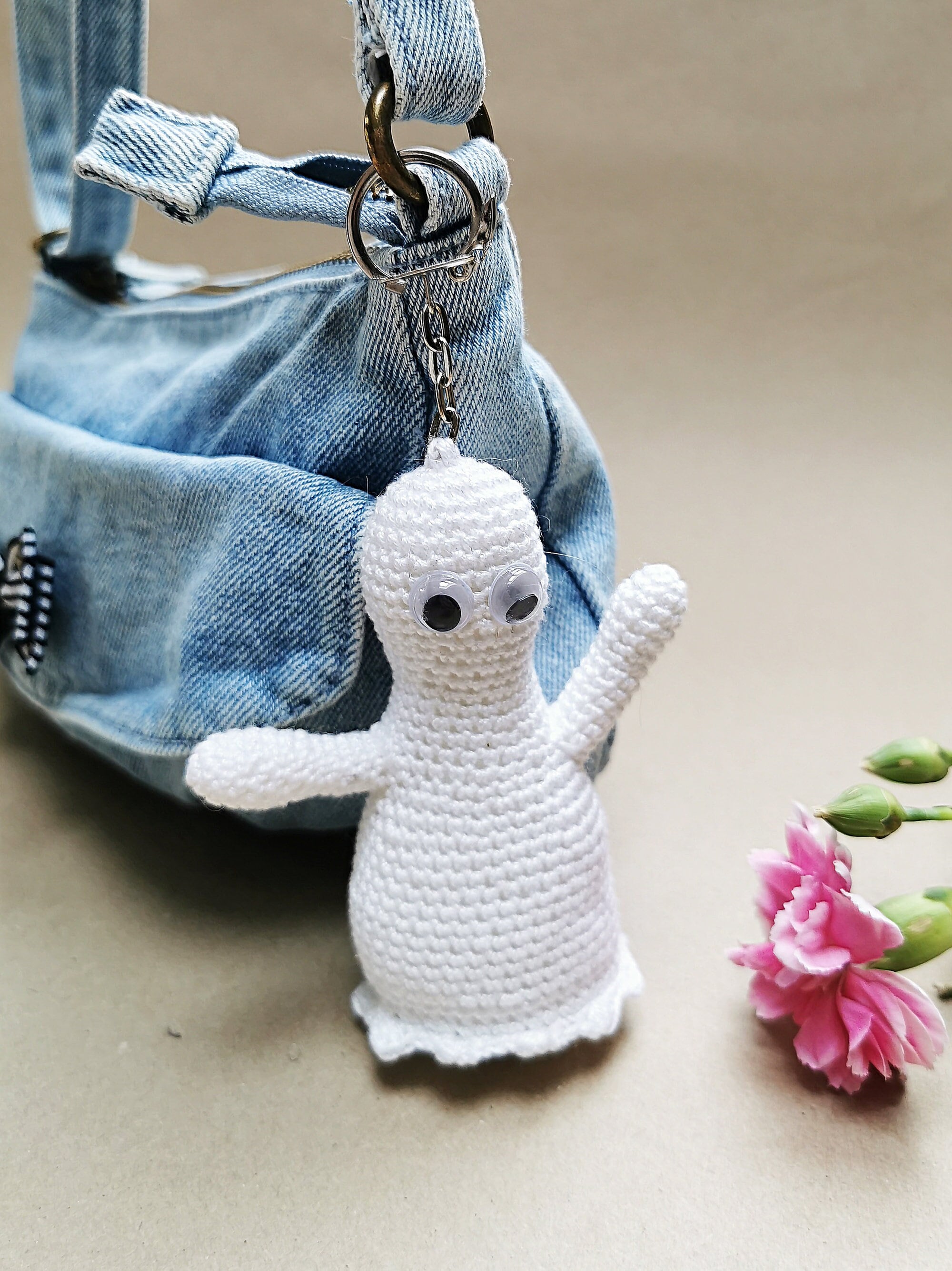 Handmade crochet White Ghost keychain