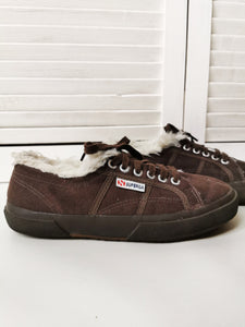 Vintage 90s brown faux fur lined sneakers shoes