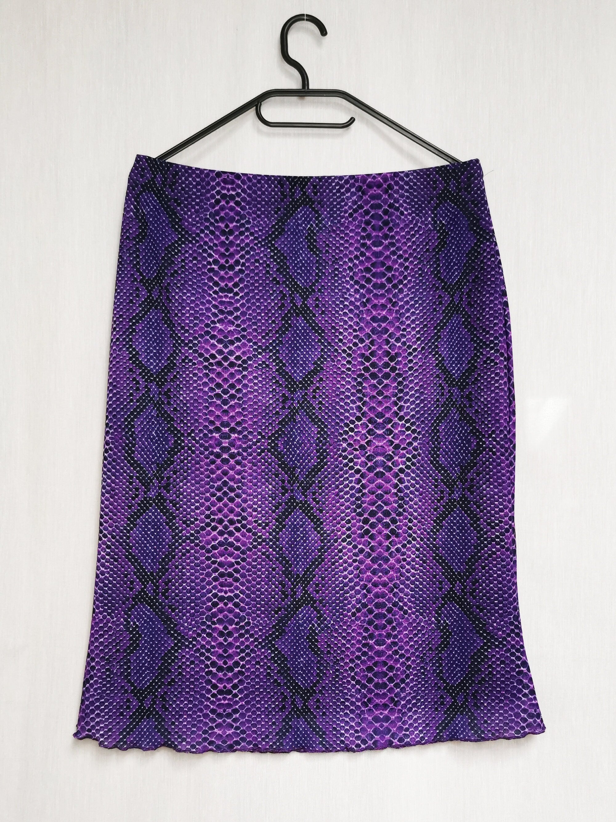 Vintage 90s purple snakeskin print stretch midi bell skirt