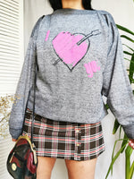 Load image into Gallery viewer, Vintage 90s grey heart print oversized sweatshirt
