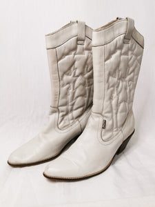 Vintage 90s milky white leather Western Cowboy shoes