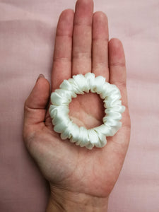 Handmade pearl white Scrunchies & Headband set, 100% silk