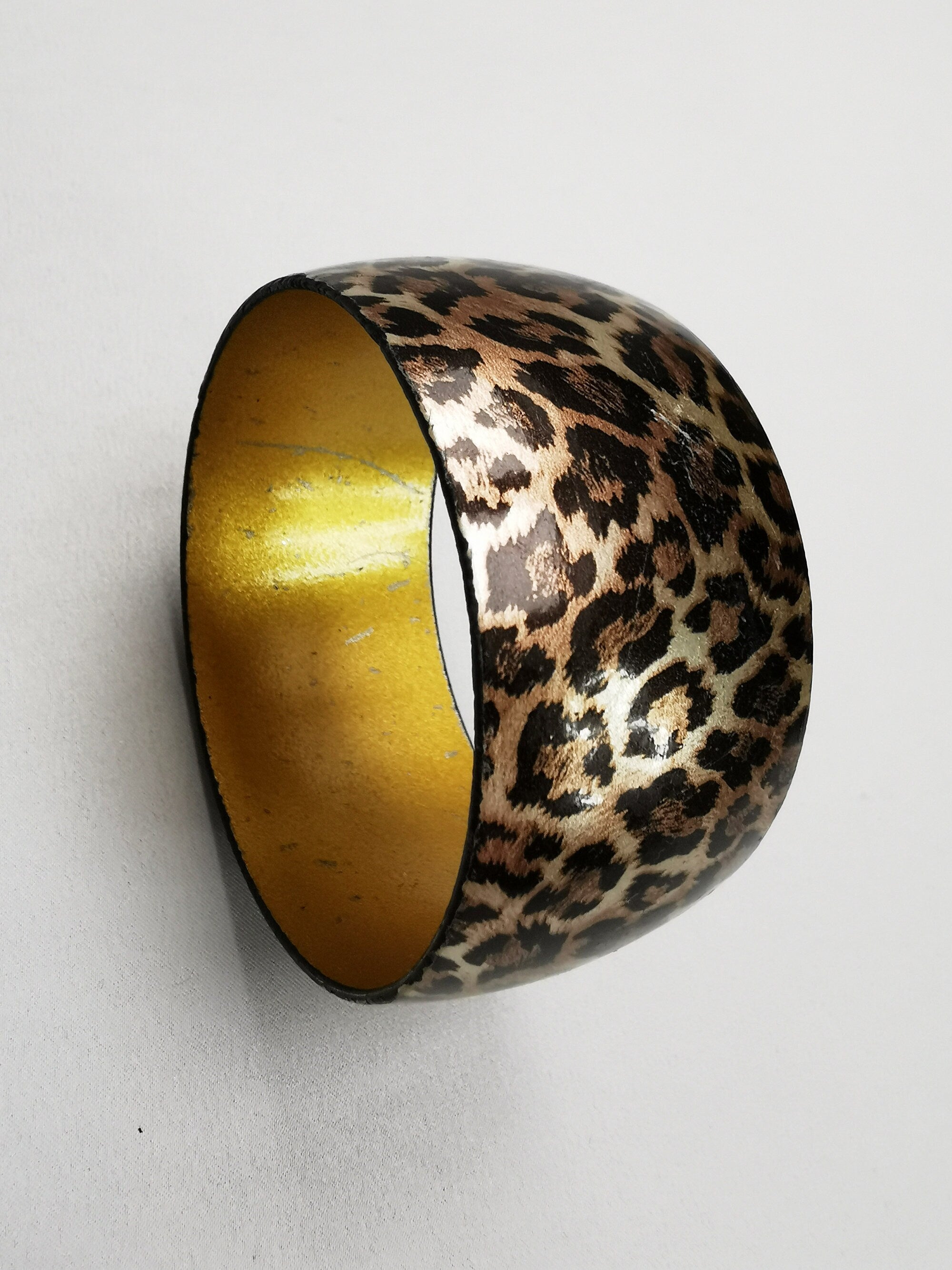 Y2K vintage plastic brown animal print round bracelet