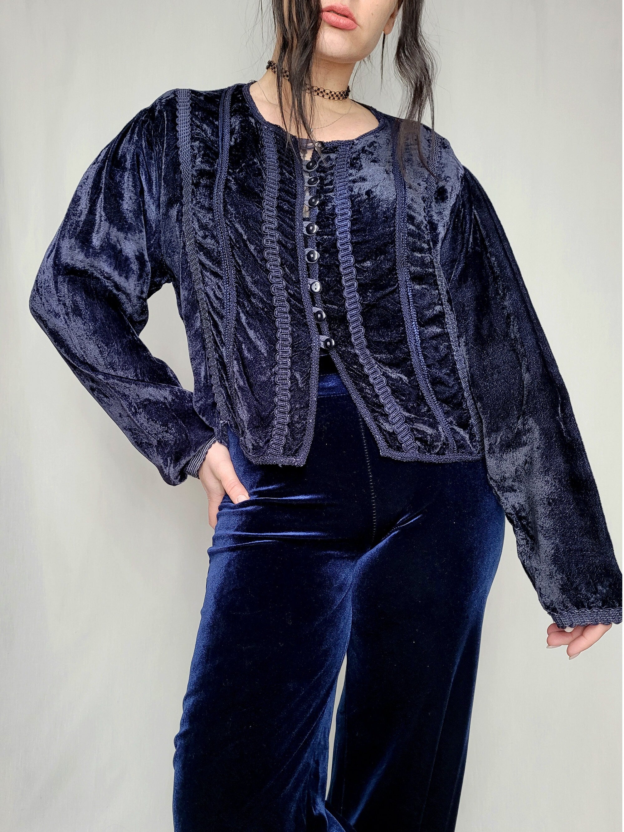 Vintage 90s dark blue velveteen buttons down Boho blouse top