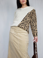 Load image into Gallery viewer, Vintage 90s beige animal print minimalist jumper top
