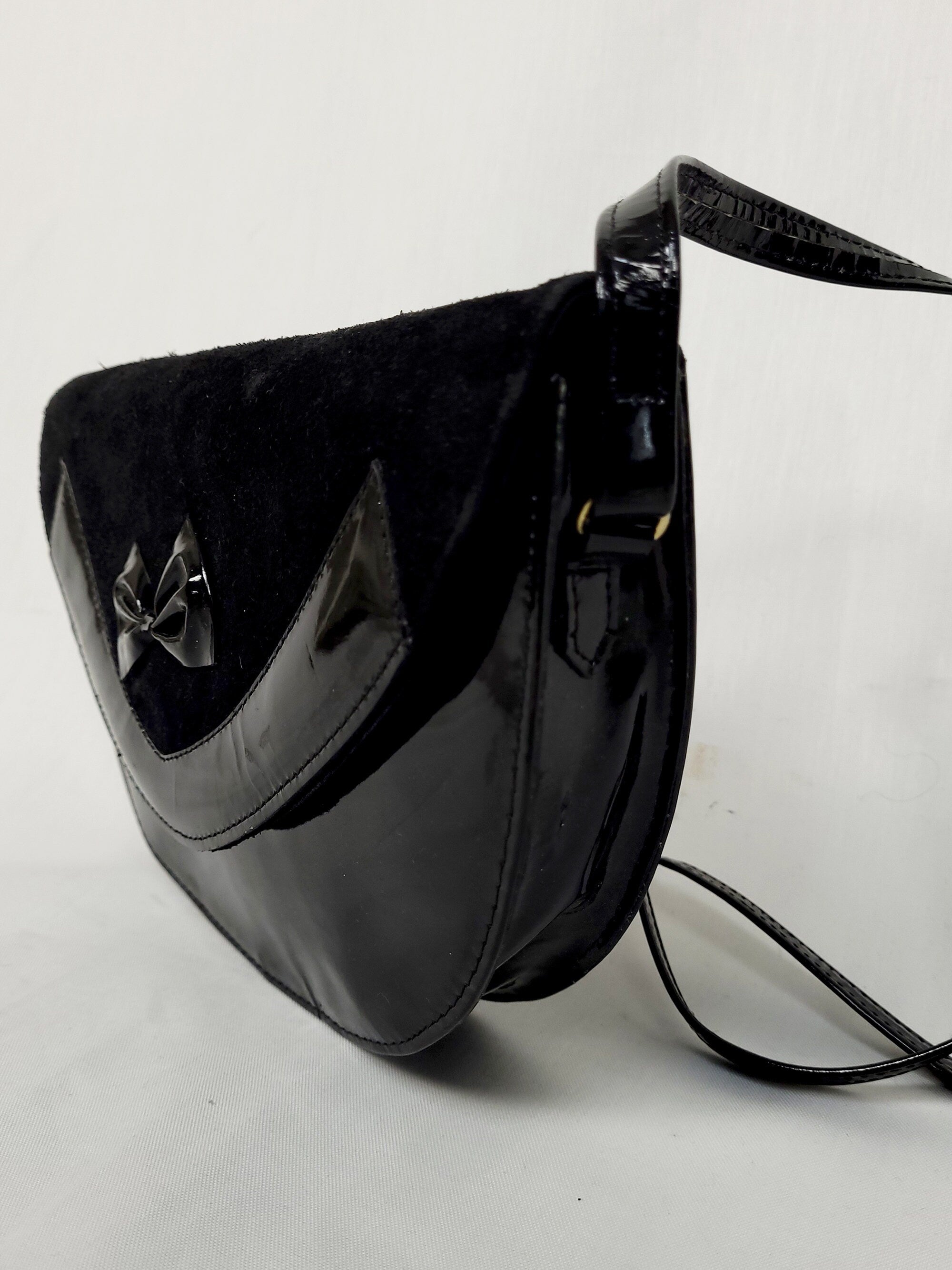 Vintage 80s black glossy mini round cross body bag