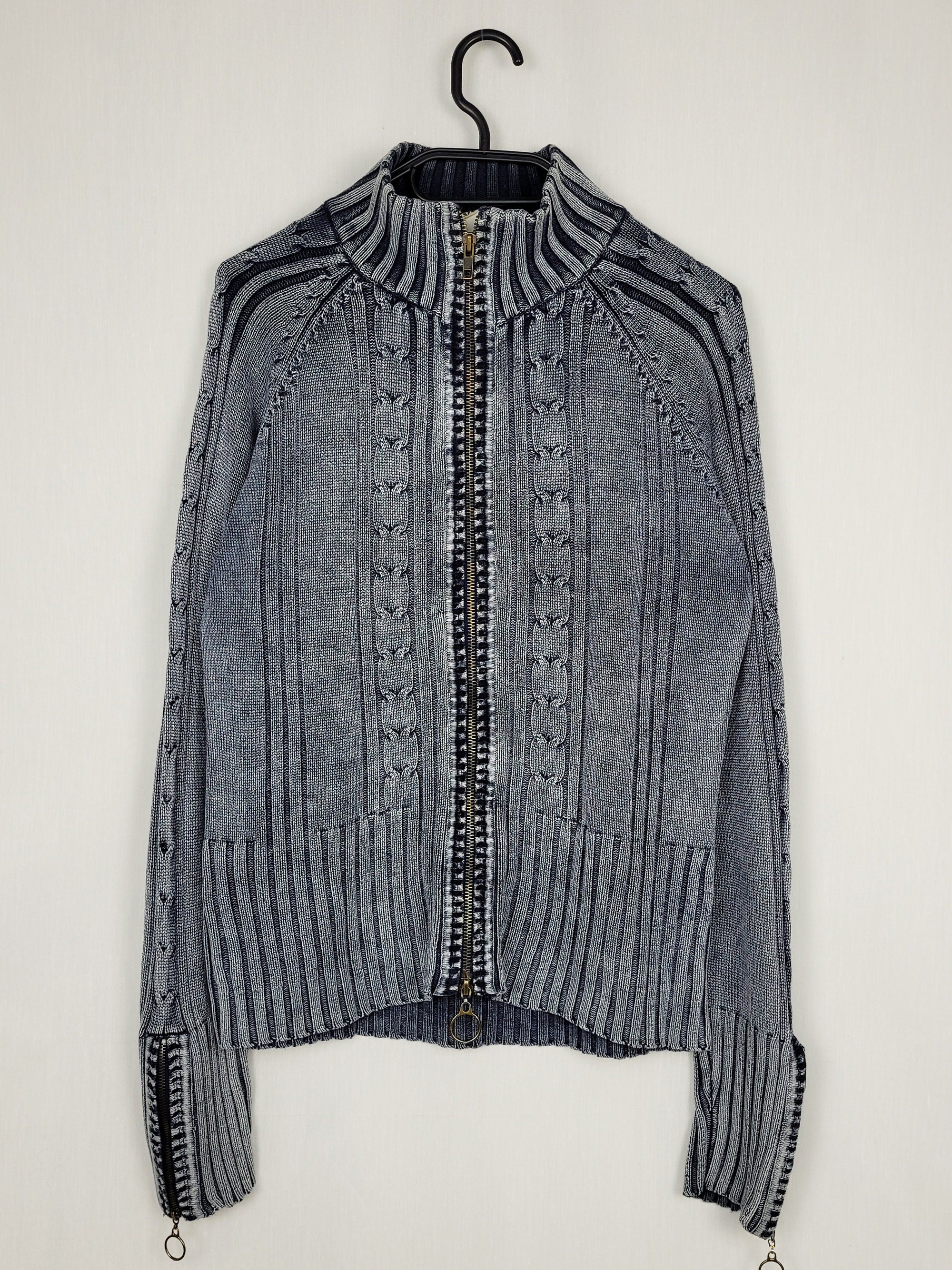 Vintage 90s blue washed-out grunge zipped jumper cardigan