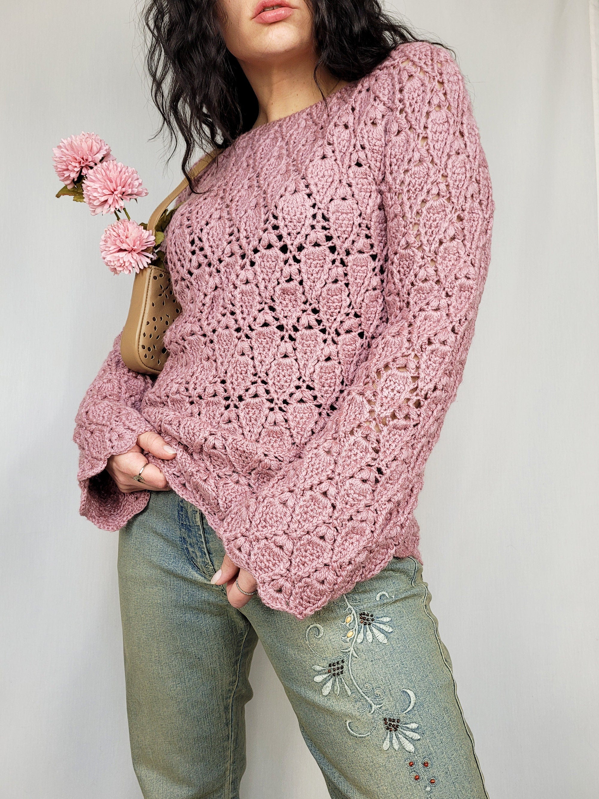 Vintage 90s handmade minimalist crochet pink jumper