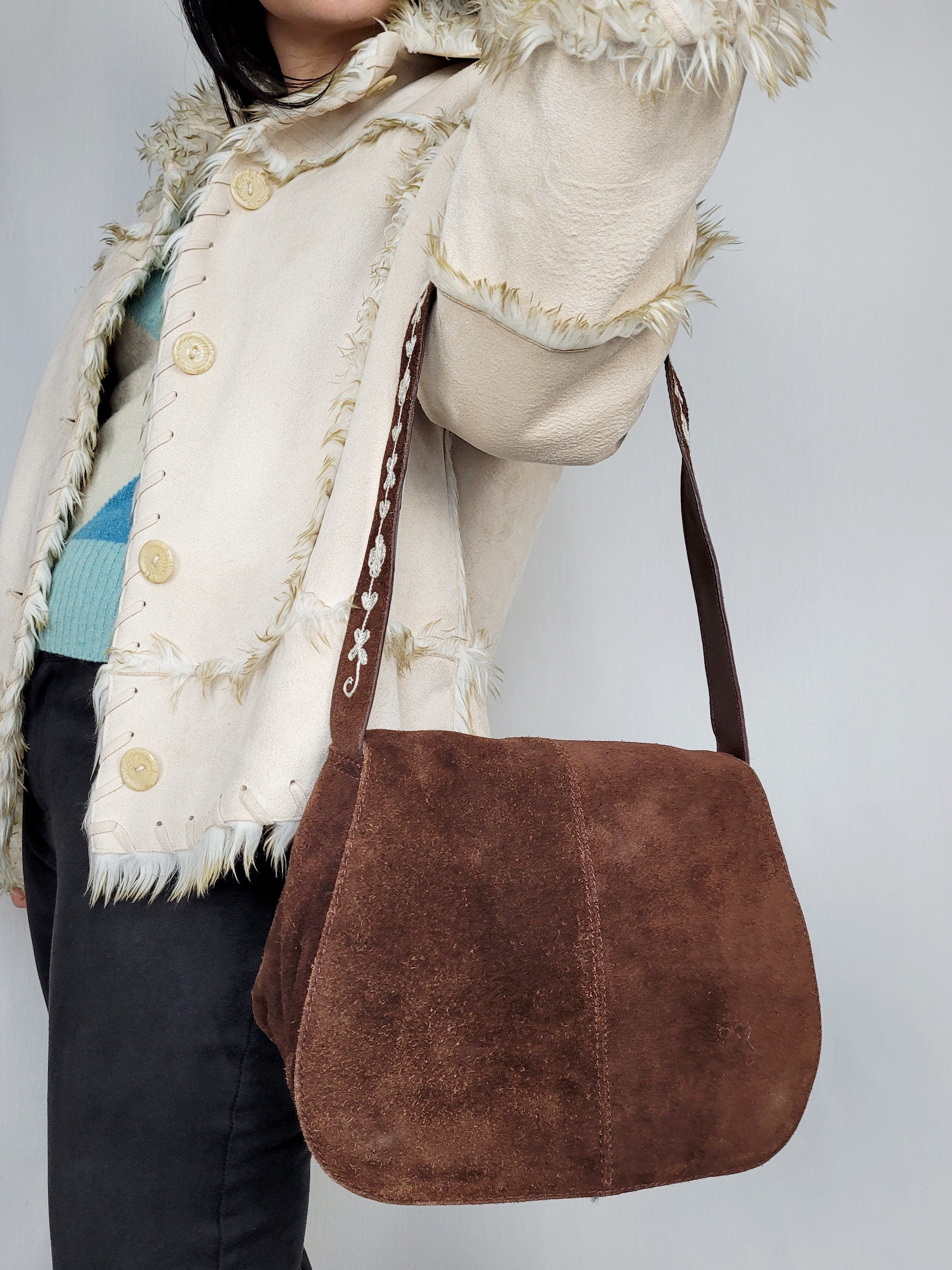 Vintage 90s brown suede Bohemian shoulder bag