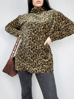 Load image into Gallery viewer, Vintage 80s paisley print brown velveteen long sweatshirt
