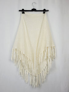 Vintage 80s white knitted triangle large scarf