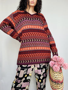 Vintage 90s Fair isle abstract burgundy knitted jumper top