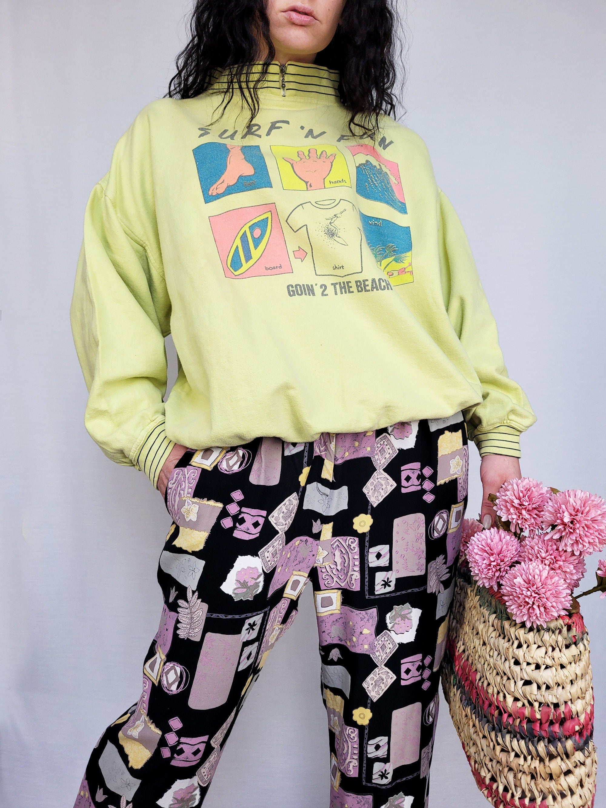 Vintage 90s light green graphic print oversized sweatshirt